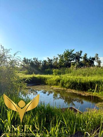 Продаж укомплектованого 2-поверхового заміського будинку  в 5 хв від м. Кропивницький: власний став, сауна та колиба