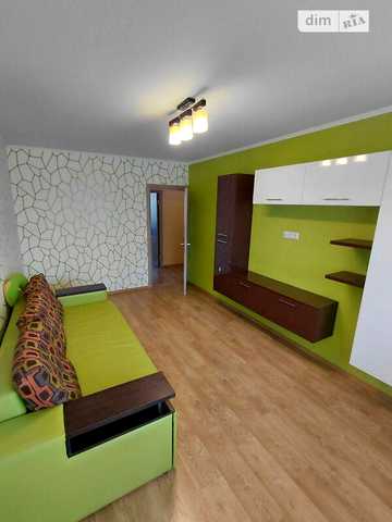 Продаж 3к Квартира Соборності України (Дружби Народів) вулиця
