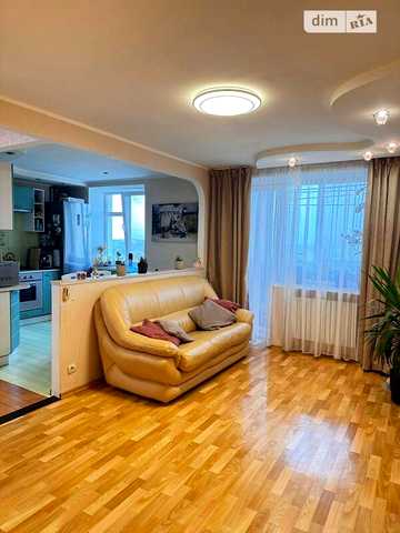 Продаж 3к Квартира Робоча вулиця