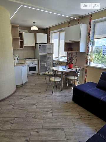 Продаж 3к Квартира Амосова вулиця
