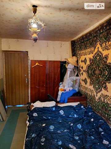 Продаж 3к Квартира Семафорна вулиця
