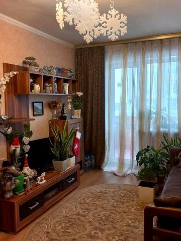 Продаж 3к кв вул. Петра Ніщинського 12 до ст.м. Вокзальна 1.8км