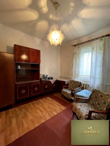 Продаж / Квартира / Героїв Майдану, Острог