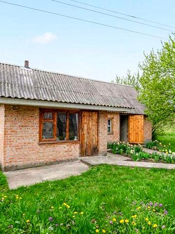У продажу бюджетний будинок біля Ворскли
