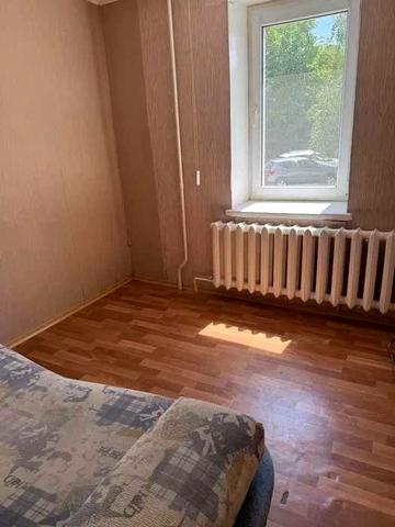 *Оренда 2-х кімнатної квартири БЕЗ ПОБУТОВОЇ ТЕХНІКИ по вул. Різдвяній.