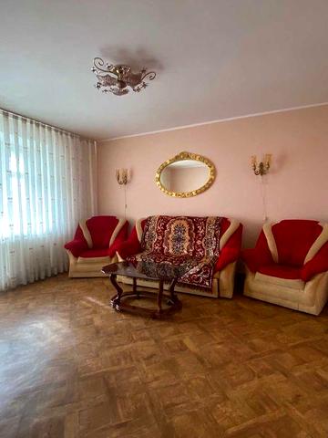 Здається двокімнатна квартира Центр. можливо на короткий термін