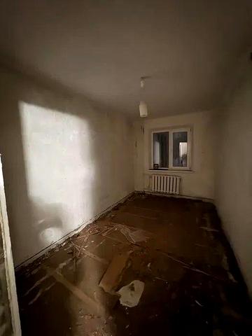 Продаж 4-кімнатної квартири (60,4кв.м.) м. Кривий Ріг мкрн. Інгулець Інгулецький рацон