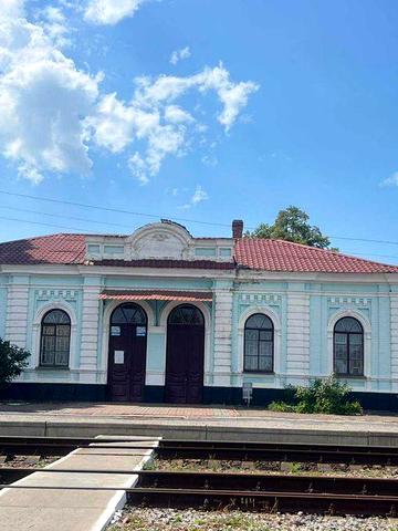 Продаж будинку Кременчук Погреби