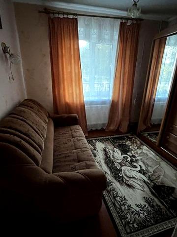 Продається 3-кімнатна квартира с.Чижівка