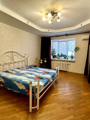 Здам в оренду двокімнатну квартиру, вул. Драгоманова, Дарницький р-н, метро Позняки