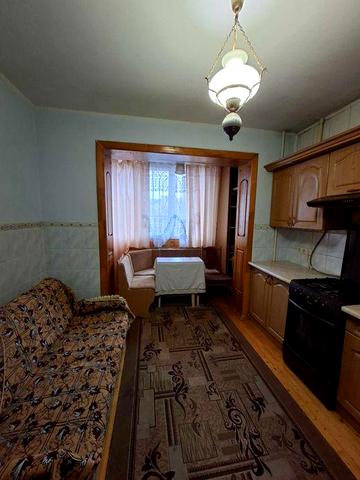 Оренда 1-кімнатної квартири ,вул.Івасюка,24.