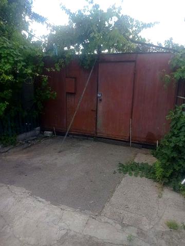 Сдается отдельный дом.