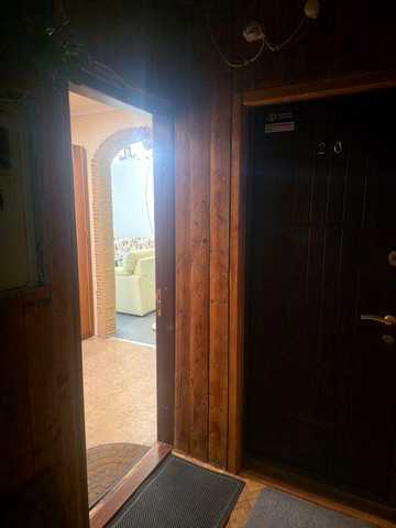Продам 2х.ком.кв-ру ул.Астрономическая 35 Д