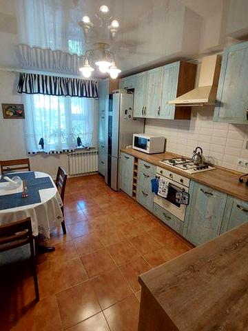 Аренда  уютной квартиры  Армейская  / Говорова  , 70 м , газ