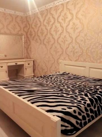 Данькевича 8, 3к. 90м.кв на 20пов. з евроремонтом