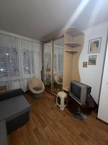 Гмирі 12б, м.Позняки