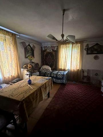 Довготривала оренда будинку в селі