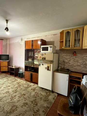 Продажу 1-кімнатну квартиру по вул. Тракт Глинянський