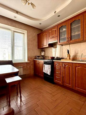 Центр! 4 кімнатна квартира 79 м.кв.