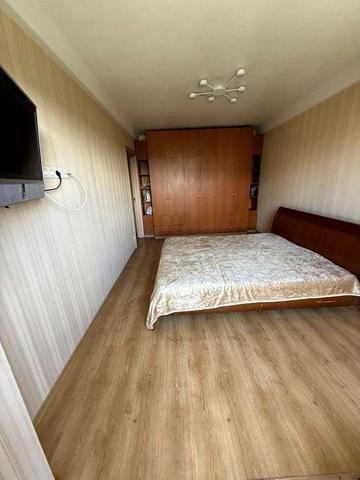 Продам 2-ну квартиру біля Русанівського каналу