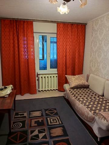 Симиренка вул., 7