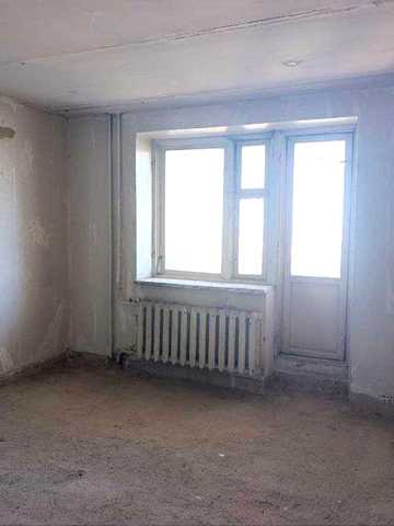 3 кімнатна квартира-студія під ваш ремонт на початку Богунії