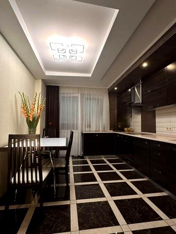 None 85000 USD