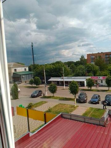 Срочно продам квартиру в центре Городище
