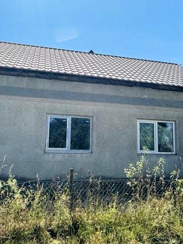 Продаж Будинку у  с. Крива: потенціал для власного дизайну в 5 км від Хуста
