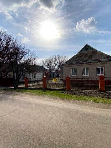 Продам будинок  в Новоолександрівці
