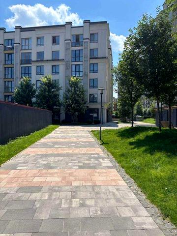 Продаж квартири-студії з лоджією в ЖК «Бургундія Оформлення 2% ЖК Бургундія
