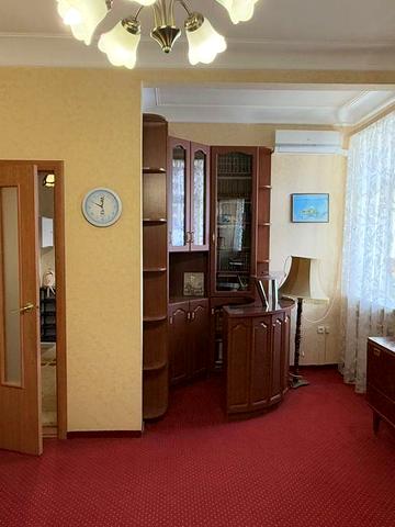 Сдам 1 комн. квартиру Центр ТЦ Никольский
