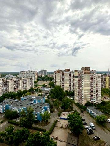 Продаж 1к квартири Троєщина пр Маяковського 52