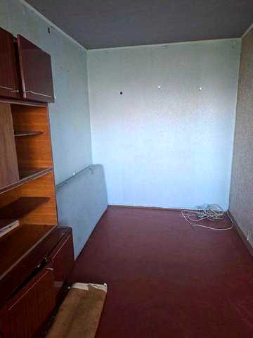 продам 1-к.квартиру, Рогань, ул. 92Бригады (бывшая Грицевца)