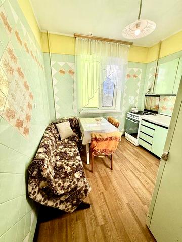 Київ. Оренда 2 кімнатної квартири просп. Свободи, 4. Подільський район.