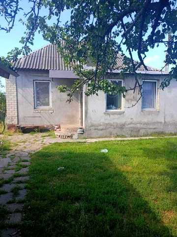 Продам дом с большим приватизированным участком в пос.Песочин(Надточии)