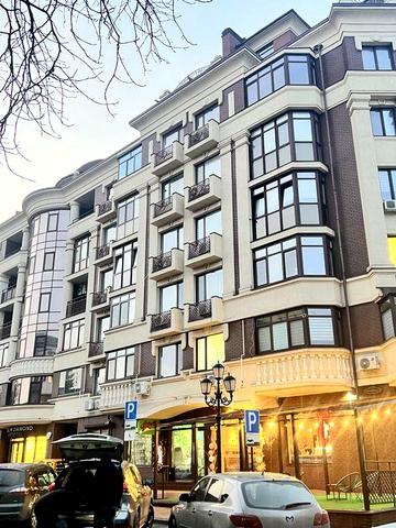Оренда 2к, Стрітенська 22, 100м2, світло завжди