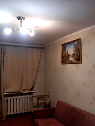 Продается квартира м глухів вул циалковского1 буд. 7 дві кимнати 3 пі ЖК циалковского