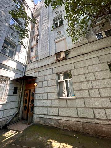 Урядовий квартал! 2кімн.кв.67м2, вул.Лютеранська,27-29