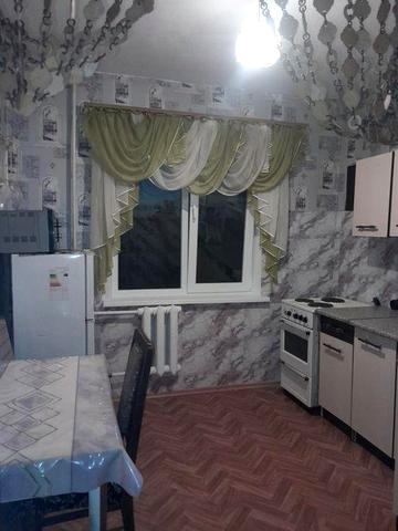 Сдам 2 ком квартиру на Заболотного