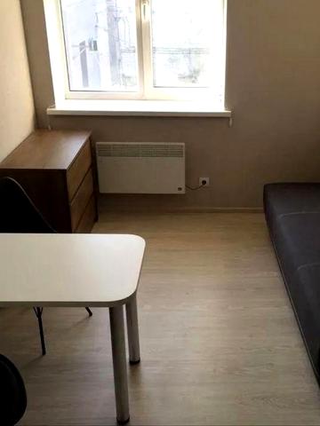 Здам дворівневу квартиру-студію, м. Захисників України