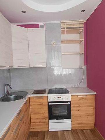 Здається 1 к кв м Виставковий центр