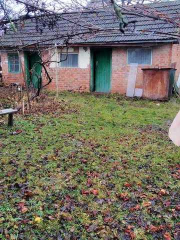 (3) Продам частину будинку в Яришівці 1736