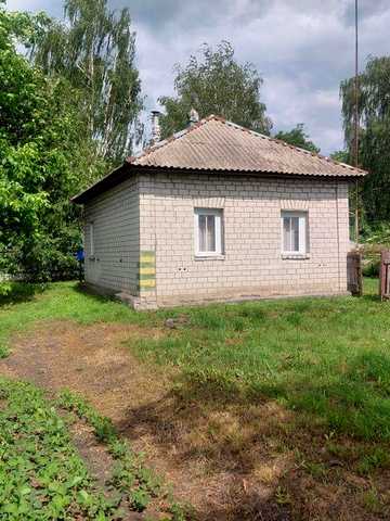 Продається житловий будинок в м.Носівка