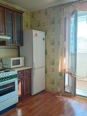 Продаж 1-кім. квартири, м. Позняки, Осокорки, вул. Урлівська, буд. 38 а