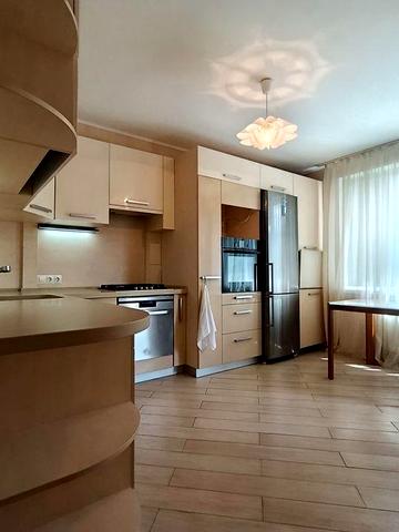 2-кімнатна квартира в центрі