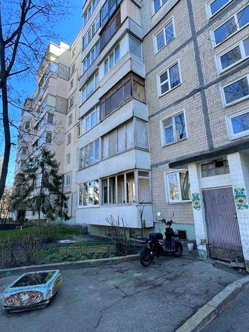 Современная 2-ком квартира 53м2 в тихом, уютном дворике в центре Русановки.