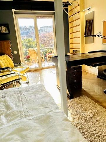 Велика Житомирська вул., 27