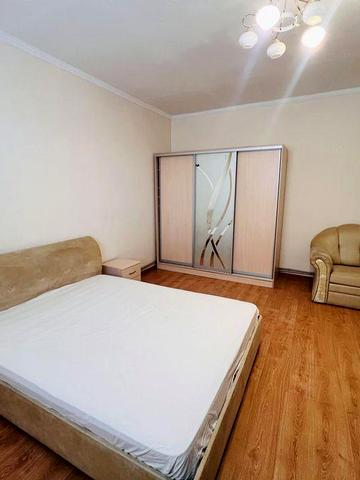 Продаж 2 кімн.кв-ри особнячного типу в м.Берегове , вул.Богдана Хмельницького.