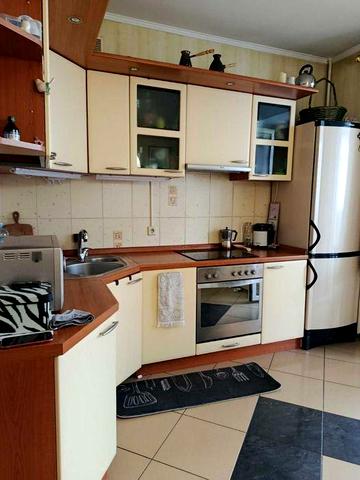 Продам 3-кімнатну квартиру 94 м² (Казакова),